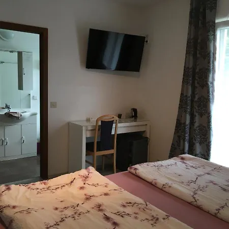 Гостевой дом Waldesruh 4*