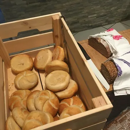 Waldesruh بيت ضيافة
