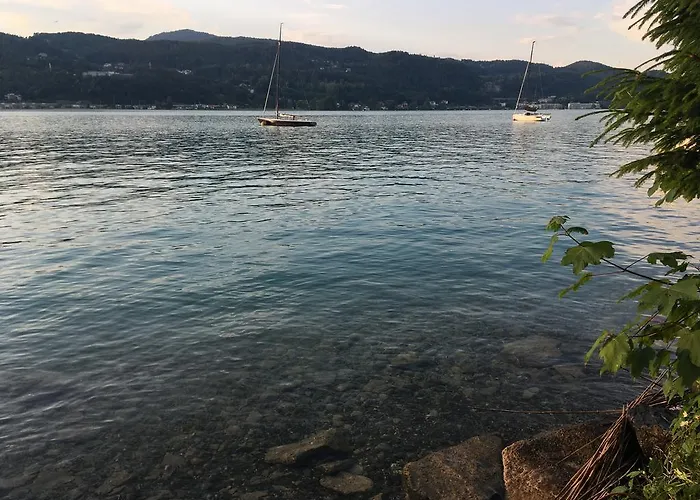 Waldesruh Guest house Velden am Woerthersee